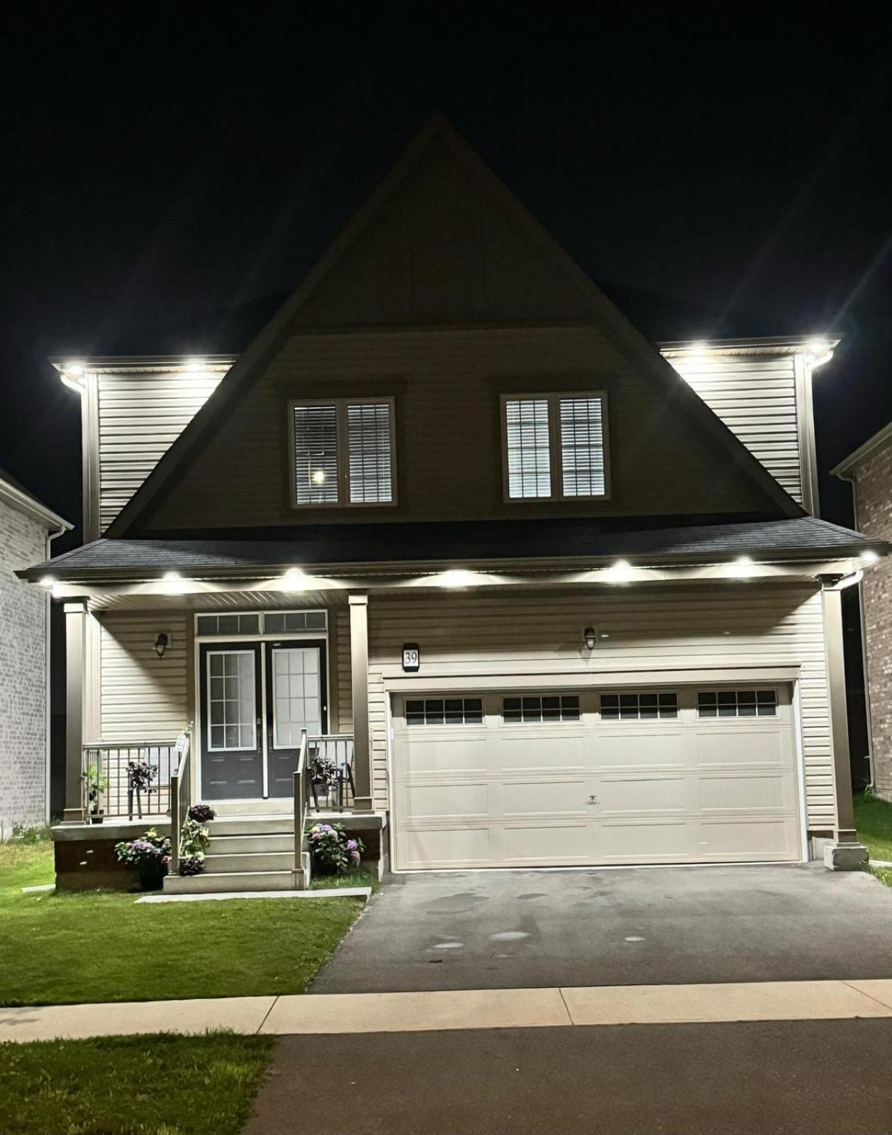 Top Of The Chain Home Palace- Ca Thorold Εξωτερικό φωτογραφία